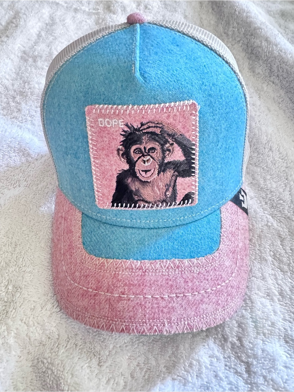 Goorin Bros. “CLOWN CLASS” Dope. Trucker Hat. Mesh SnapBack NWT